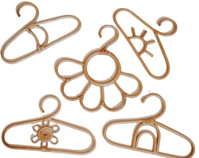 China Anti-slip Manufacturer Custom High Quality Hot Selling wholesale wood hangers for kids for sale
