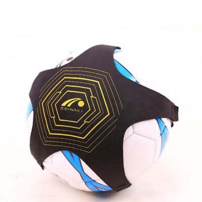 China Fashion. Hot Selling Sports Control Football Auxiliary Soccer Training Training Be Adjustable Soccer Football Kick Trainer For Kids Teens for sale