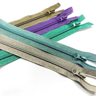 China Custom Auto Lock 3# 5# Color Zipper Pulls Waterproof Printing Sportswear Zipper In Nylon for sale