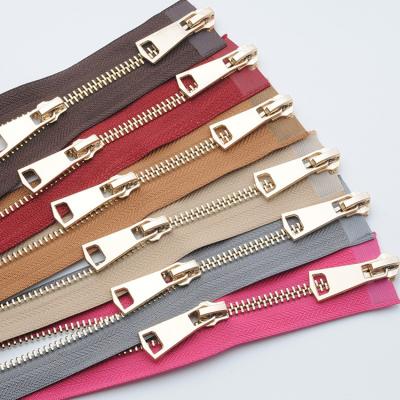 China Custom Double Head #5 Wholesale Auto Lock Zippers Metal Zippers Custom Clothing Coat Zipper for sale