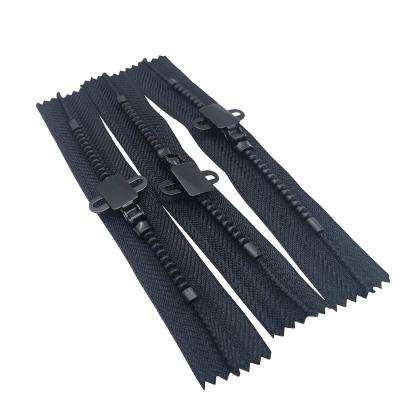 China Waterproof Diamond Long Chain Zipper Big Teeth Pvc Zipper Pulls Logo Sliders for sale