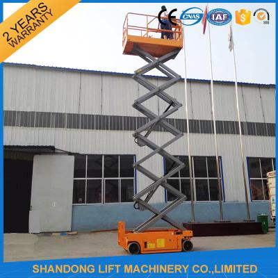 Chine Location autopropulsée d'ascenseurs de ciseaux, plate-forme de travail élevée mobile hydraulique à vendre