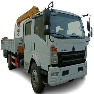 China Sinotruk 55t Higher Lifting Height 30m Cargo Hydraulic Mobile Truck Mounted Crane With Straight Telescopic Boom for sale