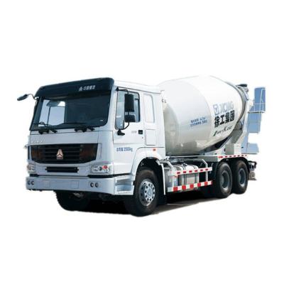 China Máquina de mistura de concreto XCMG com chassi SINOTRUK XSC3311 à venda