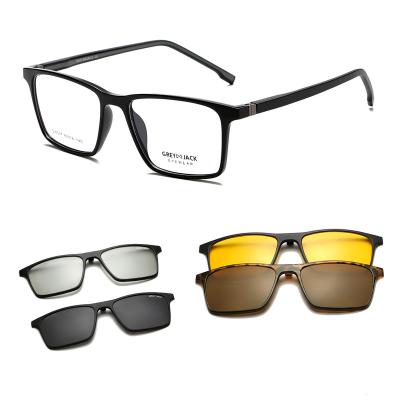 China Trendy Sunglasses Grey Jack Men Women TR 90 4 in 1 Magnetic clip on Sunglasses Square Sunglasses Eyeglasses Frames 6037 for sale