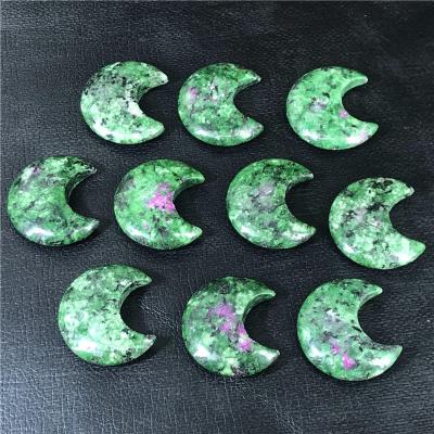 China Wholesale Natural Europe Moon Crystal Zoisite Hand Cut Quartz Reiki Crystal Moon For Decoration for sale