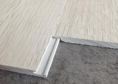 중국 100% 방수 및 방화성 Hradwood SPC 바닥 4.0MM -8.0MM 두께 판매용