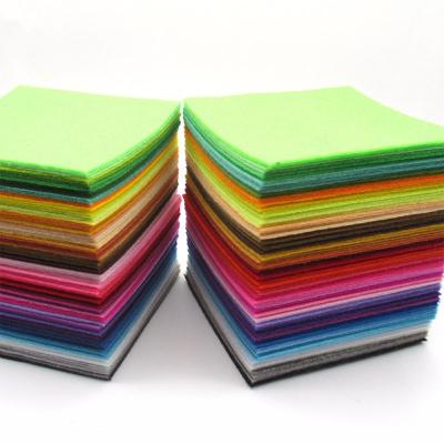 China Hot Selling Waterproof Needle-punched Golfing Game Laying Mat Poker Table Felt Cloth for sale