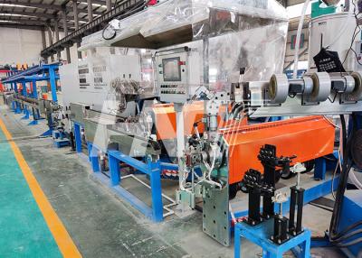 China Máquina rígida de la protuberancia del alambre del aislamiento del PVC del conductor en venta