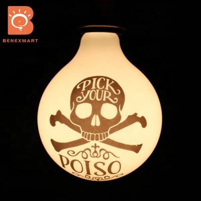 China Desktop Benexmart E27 Skull Wifi Tuya Tuya Smart Filament Dimmable 6w LED Wifi Bulb 2200-6500K Google Assistant for sale