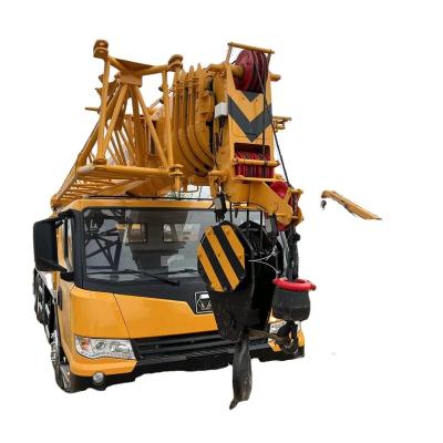 China Used machinery repair shops truck 30ton crane for sale mobile truck XC MG QY30K 30t 30ton good price for sale