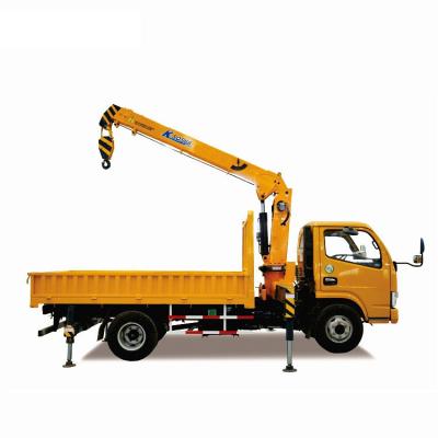 China Crane montado em caminhão de 3 toneladas Dongfeng 4x2 Manipulador Crane para construção à venda