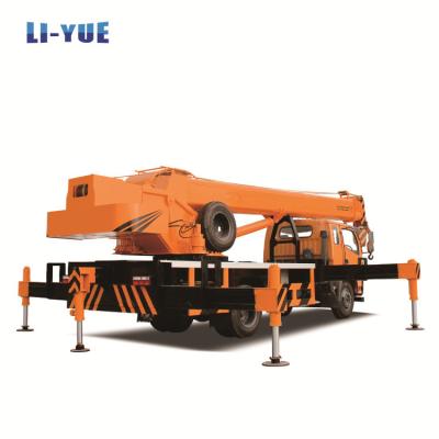 China Grúa telescópica de camión de carga grúa elevadora móvil de 10 toneladas con cilindro hidráulico en venta