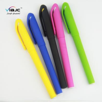 China Simple and Cheap Promotional Ink Gel Pen Promotional Plastic Colorful Rubber Pens for sale