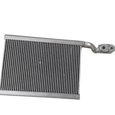 China Aluminum Radiator 673000093 Car Cooling Systems Heater Kit For Maserati Ghibli Standard Size for sale