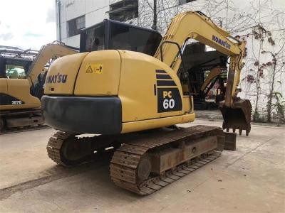 China Excavadora hidráulica usada Komatsu PC60-8 6 toneladas Excavadora pequena usada à venda