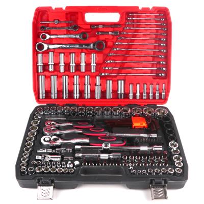 Cina 151PCS Low Price Hand Tool Box 12pt 6pt Socket Set Tool Kits for Automotive Repair in vendita
