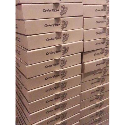 China Recyclable Box Pizza Wholesale Corrugated Black Folding Packaging Box Food Packaging Pizza Box for sale