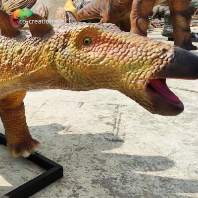 Chine Taille réelle Stegosaurus Animatronique Dino-saurus réalistes Pour la décoration du parc à thème à vendre