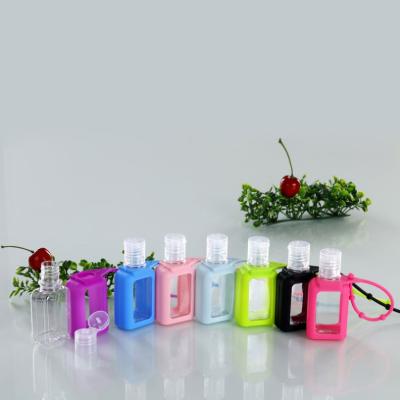 China Special Design Personal Care Pen Sprayer Gel Widely Used 500ml Round Hand Sanitizer Bottle for sale