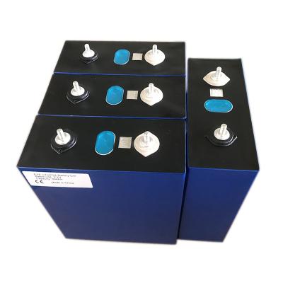 中国 太陽系RV 12V 24V 48Vのためのイブのリチウム イオン電池3.2V 304Ah 販売のため