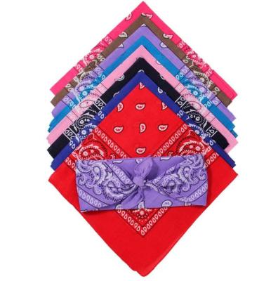 China Hot Fashionable Wholesale Custom Printed 100% Cotton Bandannas for sale