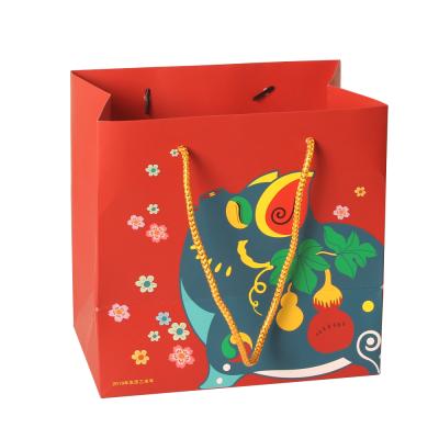 China Custom Biodegradable Paper Gift Bags Custom Christmas Printing Shopping Kraft Paper Bag With Handles With Paper Gift Boxes for sale