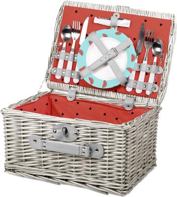 China Viable bring the tableware for picnics with the Beach Garden Picnic Basket for Two for sale
