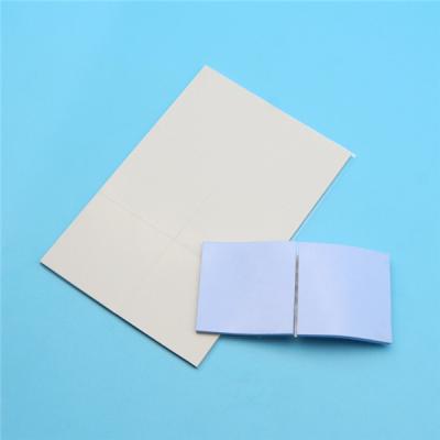 China Almofada refrigerando térmica de 3W/M.K 3g/Cm3 0.19Mpa à venda
