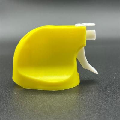 China Adjustable Nozzle Trigger Spray Gun For Versatile Liquid Dispensing for sale