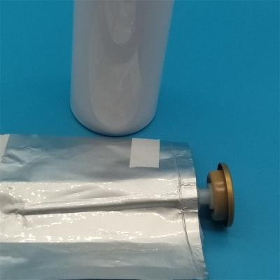 China Compact Travel-Friendly Female Bag on Valve for On-the-Go Dry Shampoo with 360° Spray Nozzle for sale