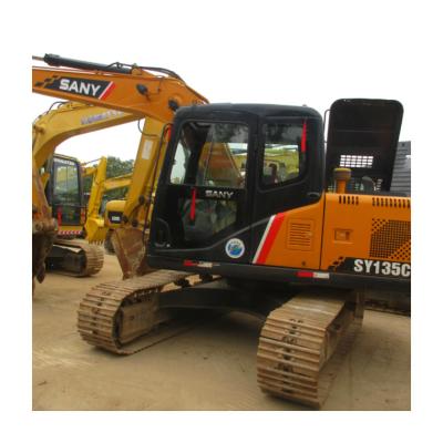 Chine 2022 Sany SY135C Excavateur hydraulique à voie de randonnée avec une capacité de seau de 0,7CBM à vendre