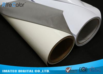 China Rollo auto-adhesivo del vinilo del PVC del mate del chorro de tinta de la medios de las fuentes prenda impermeable gris acuosa de la base en venta