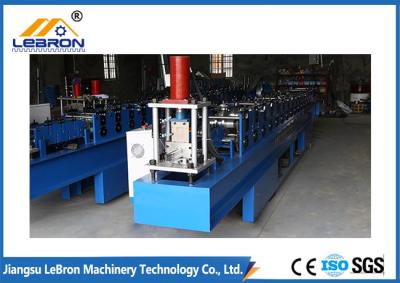 China Panasonic PLC Control Full Automatic Shutter Door Guide Roll Forming Machine Long Time Service Time zu verkaufen