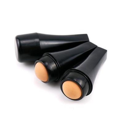 China Pore Shrinking Skin Care Tool Reusable Facial Oil Absorbing Volcanic Finish Face Roller Unisex for sale