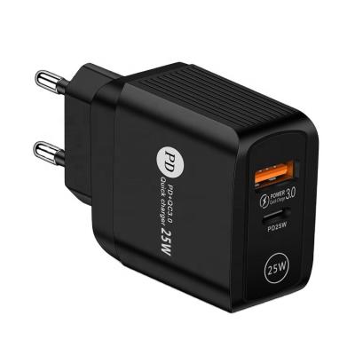 China Universal 25W Dual USB PD Wall Charger Q3 USB PD Fast Charger for sale