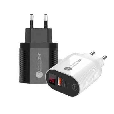 China Universal 20W LED USB PD Wall Charger Q3 Dual USB PD Fast Charger for sale