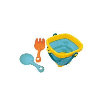 China Bath Toy Gold Supplier Plastic Water Toy Bucket And Shovel Kids Bathroom Toy For Children for sale