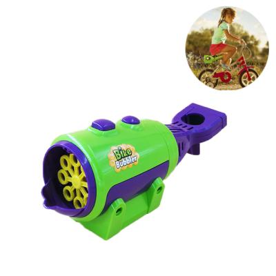 China Amazon Hot Selling Bicycle Soap Bubble Machine Automatic Bubble Machine For Kids for sale