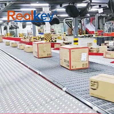 China Pharmaceutical Industry Plastic Belt Conveyor Modular Conveyor System Easy To Clean Surface for sale