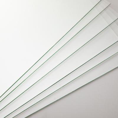 China 2mm 3mm 4mm 5mm 6mm 10mm 12mm 15mm 19mm Dik Extra Ultra Helder Lage IJzer Float Glas Grote Grootte Met Blauwe E Te koop