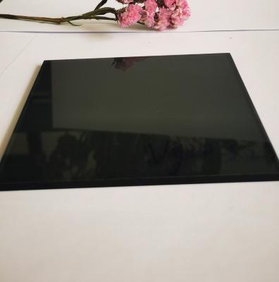 Chine 3mm-19mm Extra Clear Toughened Glass Curved Tempered Tinted Grey Black à vendre