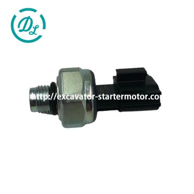 Cina 8-97328898-0 Parti del motore Sensore di preesure dell'olio 8973288980 Motore 6WG1 in vendita