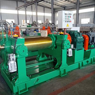 中国 カスタマイズされたゴム製混合機械、多機能の2つのロール混合製造所 販売のため