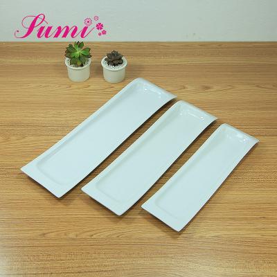 China Sustainable Shape Restaurant Custom Unique Dinner Plate , Rectangle Heather Dish Ceramic Stock for sale