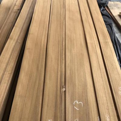 China Fabrik-Direktverkauf Natürliche Teakholz Veneer Blätter 0,45mm 1mm 2mm 3mm Plain Cut Veneer Holz Teak Veneer zu verkaufen