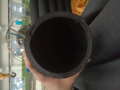 Chine Grands longs tuyaux flexibles du diamètre 17Bar 60m pour l'huile à vendre