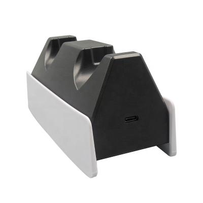 China PS5 Accessories Two Way Game Fast Charging High Speed Charger For PS5 for sale