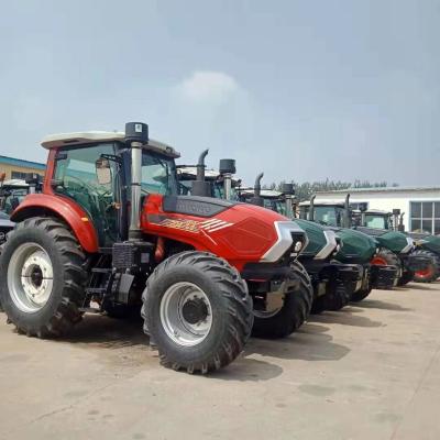 China trac de la granja 2wd 6-Cylinder ChassisAgricultural de la máquina de 90hp 100hp 120hp 4WD mini de granja de la calle del oeste grande grande diesel del tractor en venta