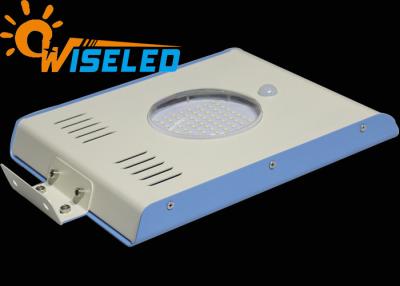 China 5W integró la luz de calle solar del LED, luces al aire libre accionadas solares del jardín de 550lm -750lm en venta